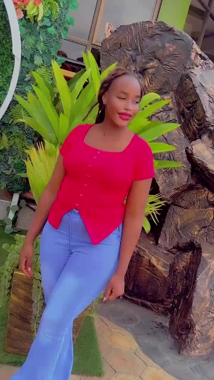 @Mariana07