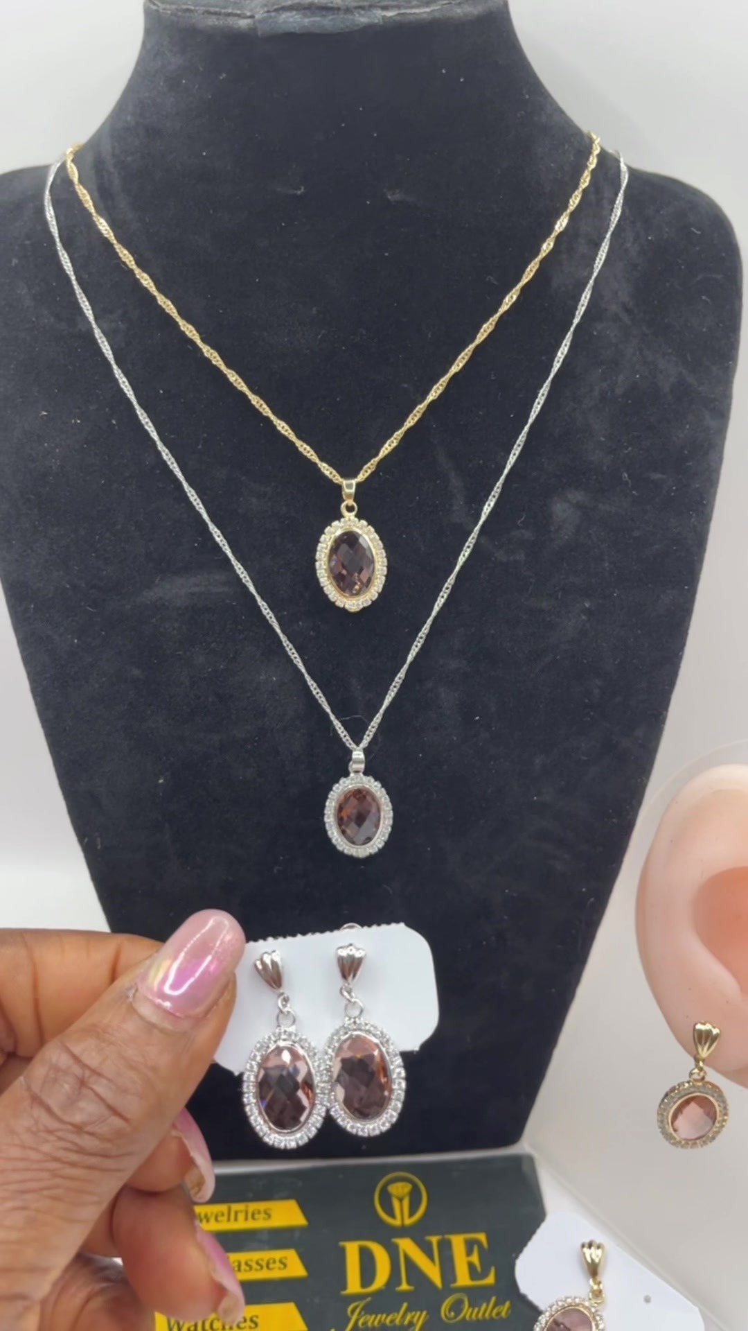 @DNE Jewelry Outlet