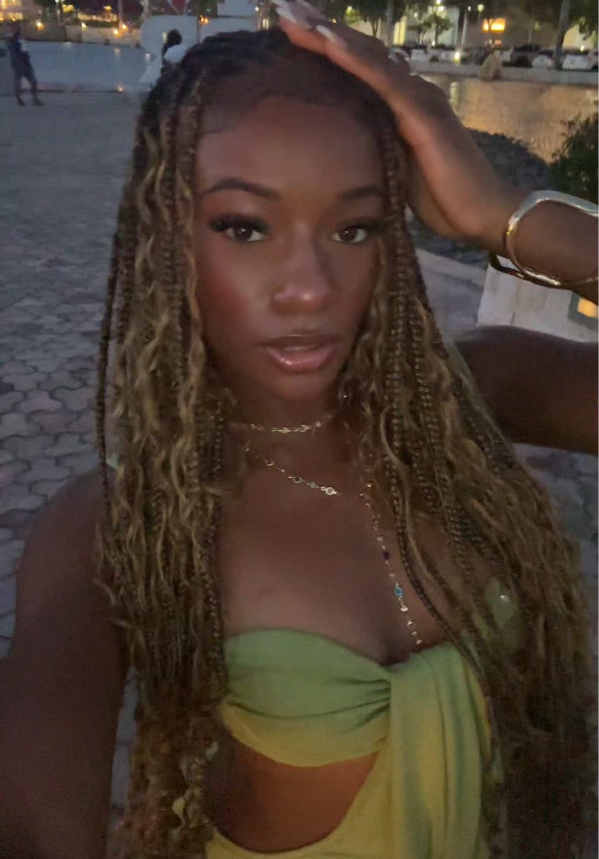 @Indyyy