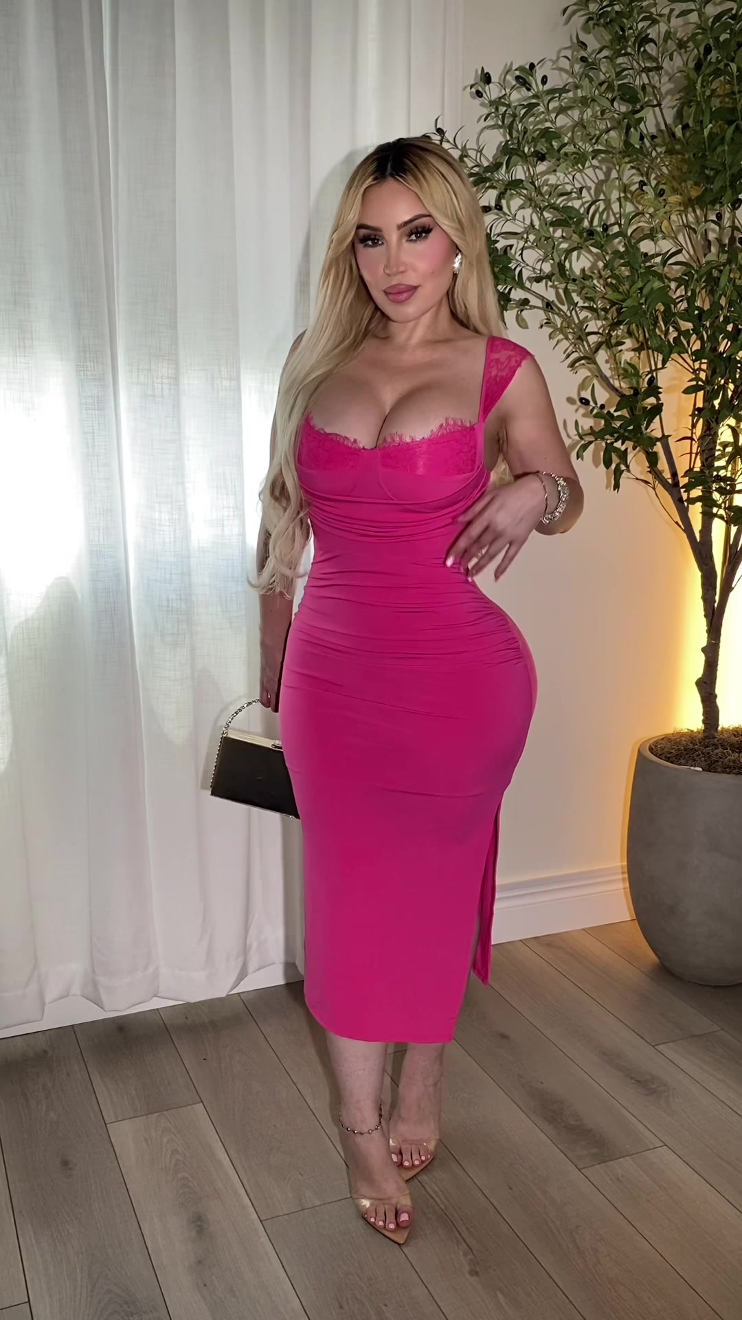 @GoldenDivinity