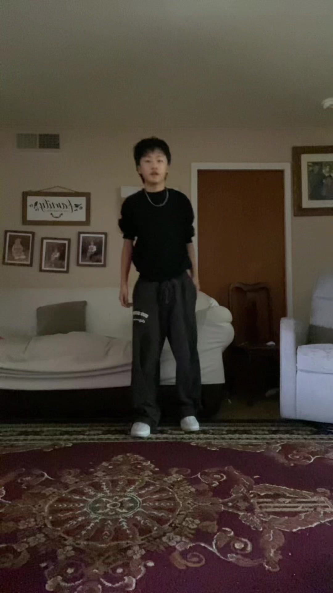 @ℰ .