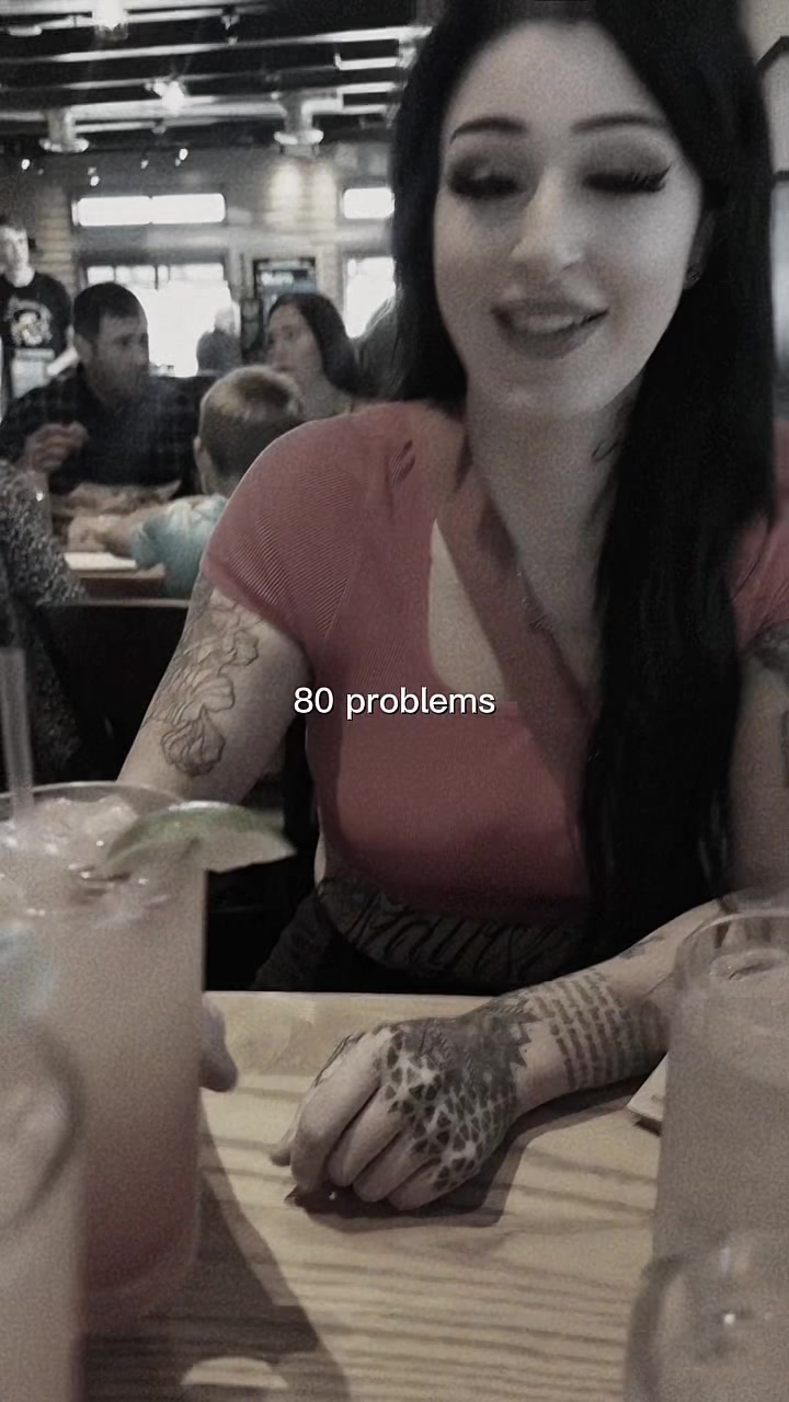 @Lanadelmoon