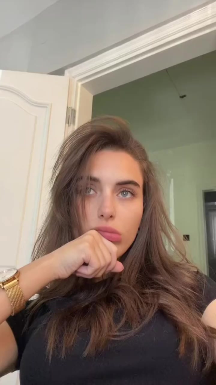 @Lana Rhoades