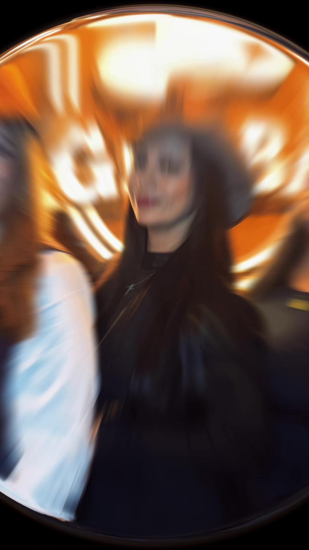 @Viviane