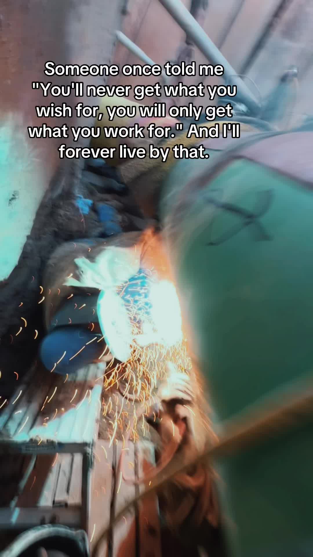 @Đąń Đę Lą R&otilde;&scaron;ą
