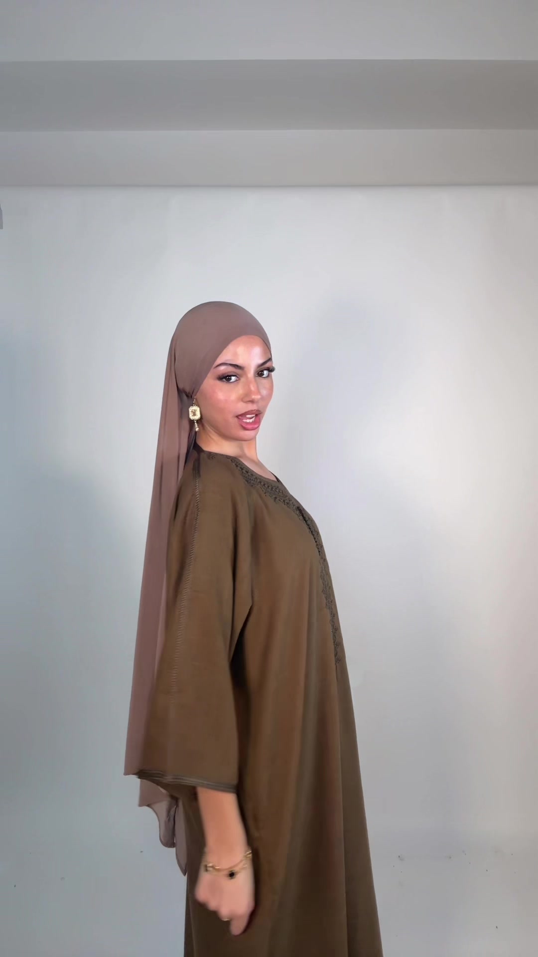 @Maghribna