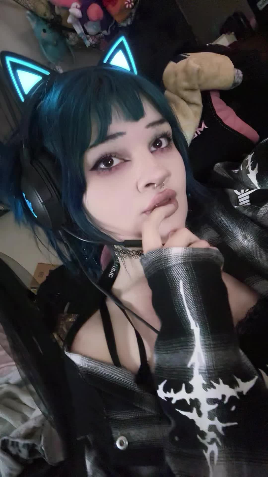 @PON