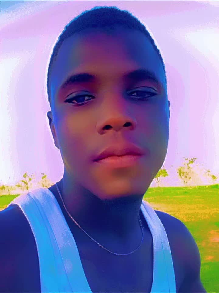 @moeTop