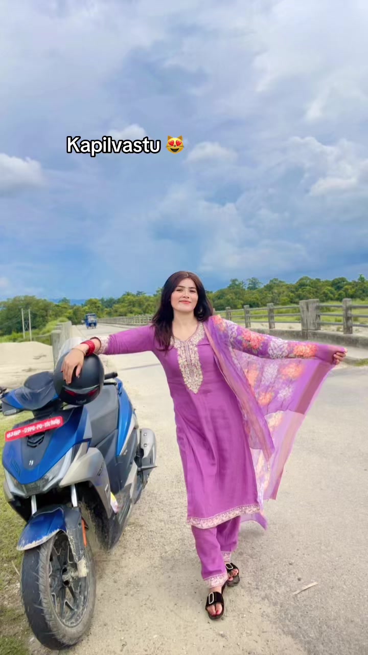 @अन्जना मिस😚💐🦋