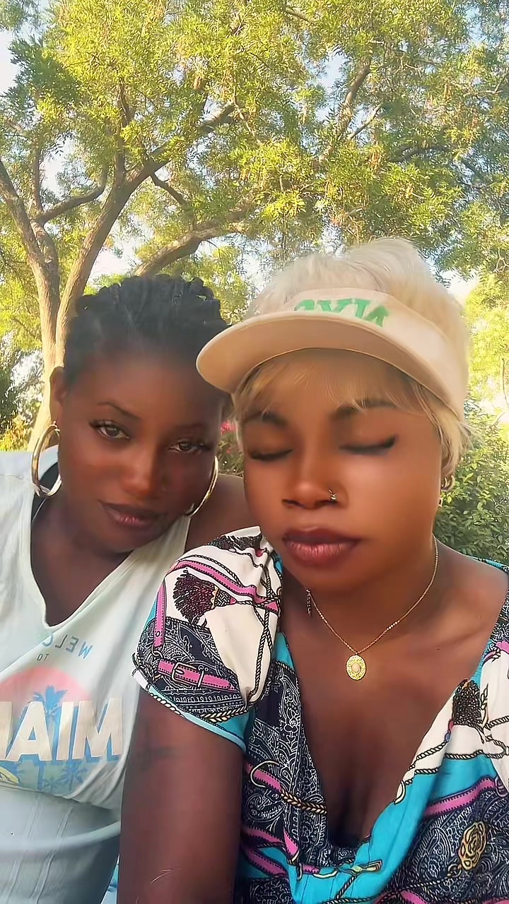 @Raellemery26
