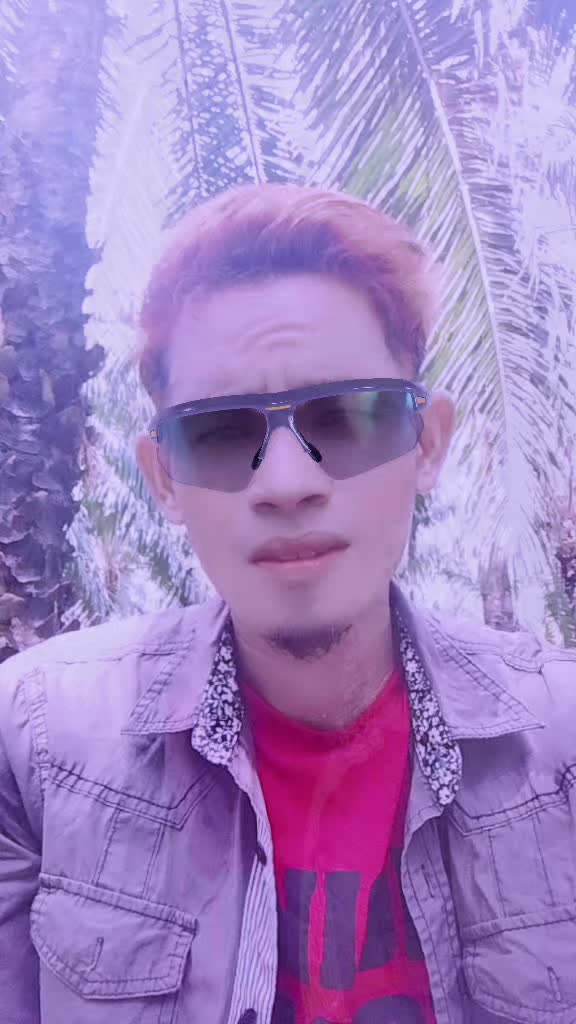 @𝐑_18🇮🇩