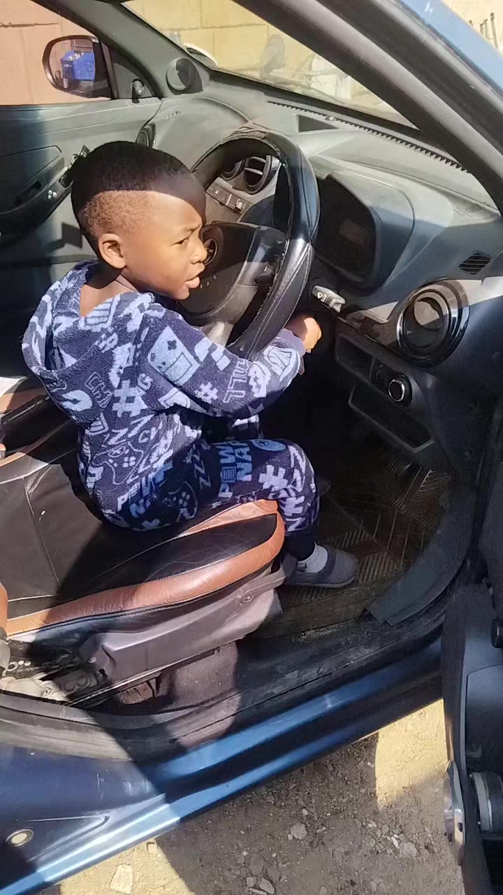@Blackman. com