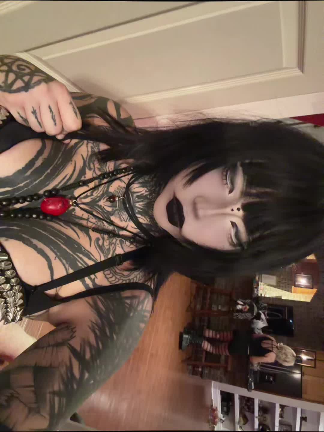 @thexxxceleste
