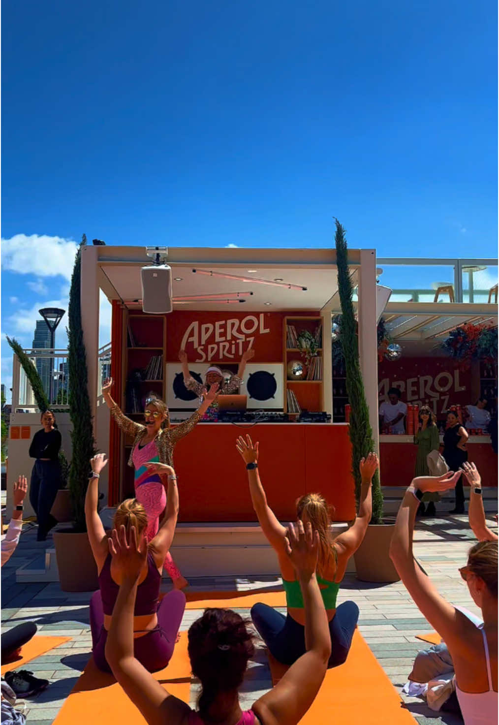 @Disco Yoga