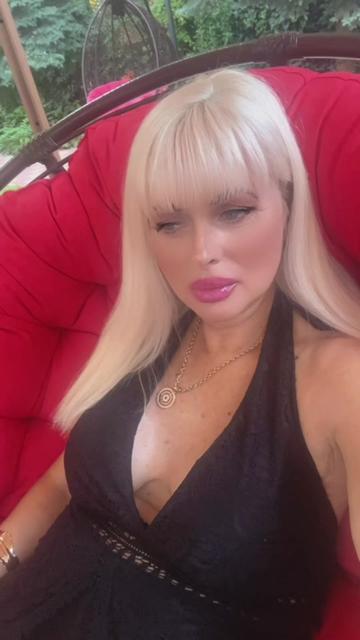 @Эвелина