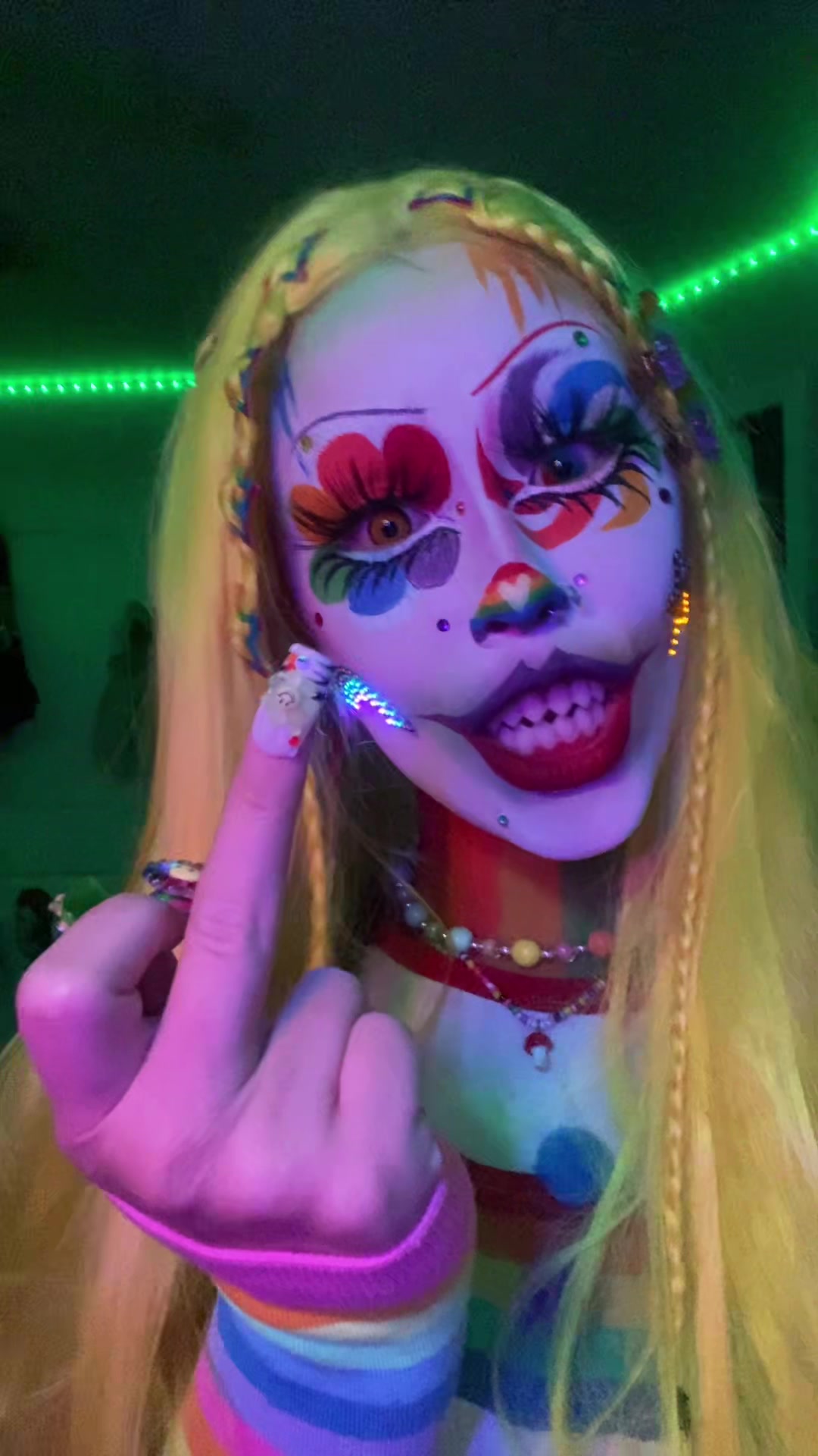 @✰Ditzy The Clown✰