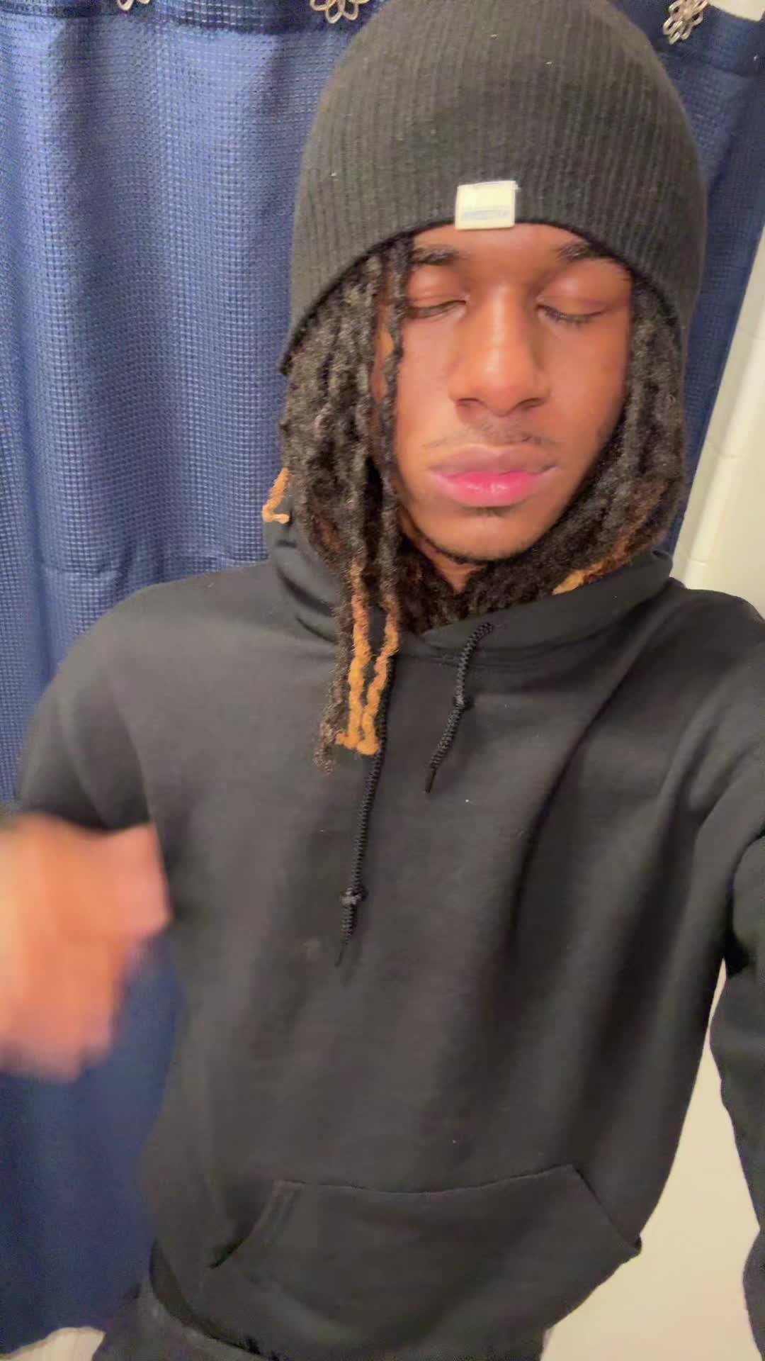 @Deeskii