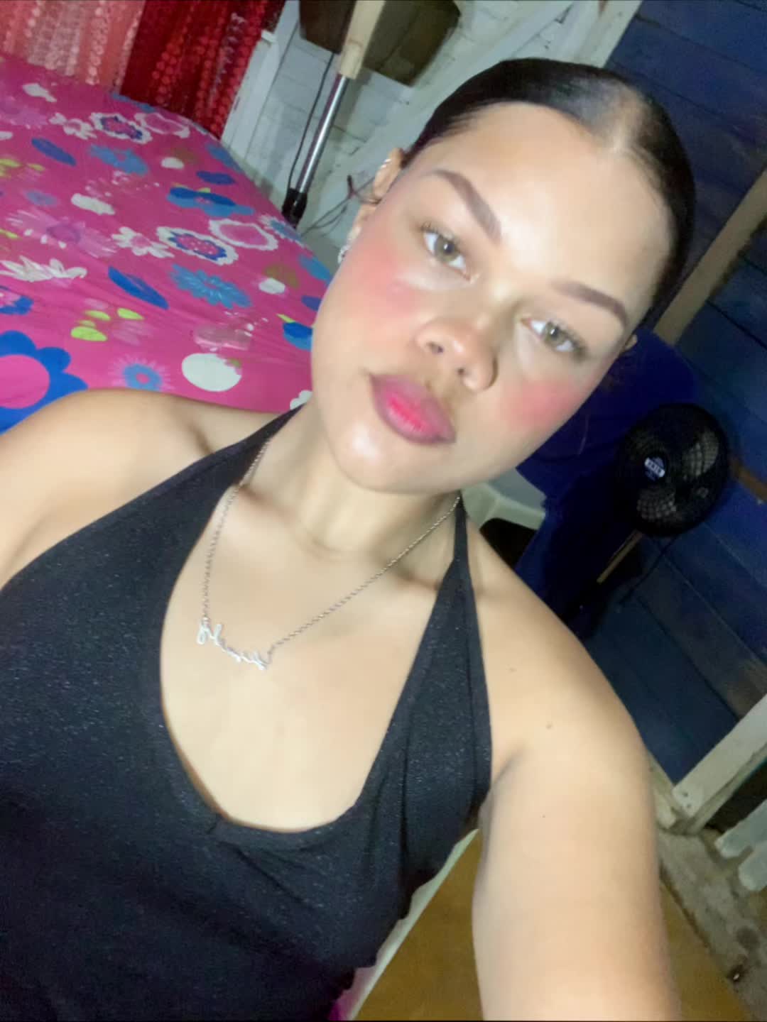 @Mely 👸💜