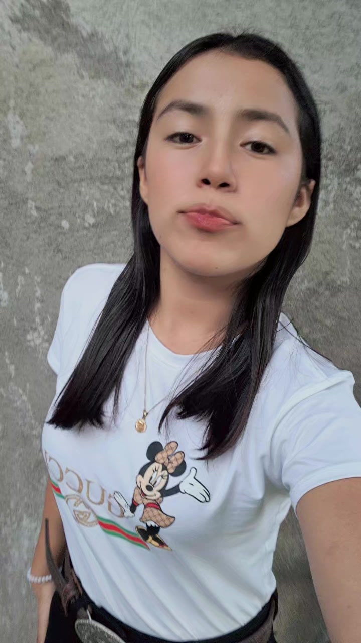 @francheska zamora