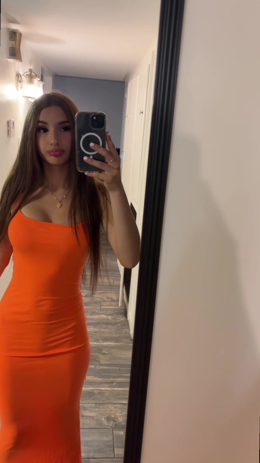 @antonella