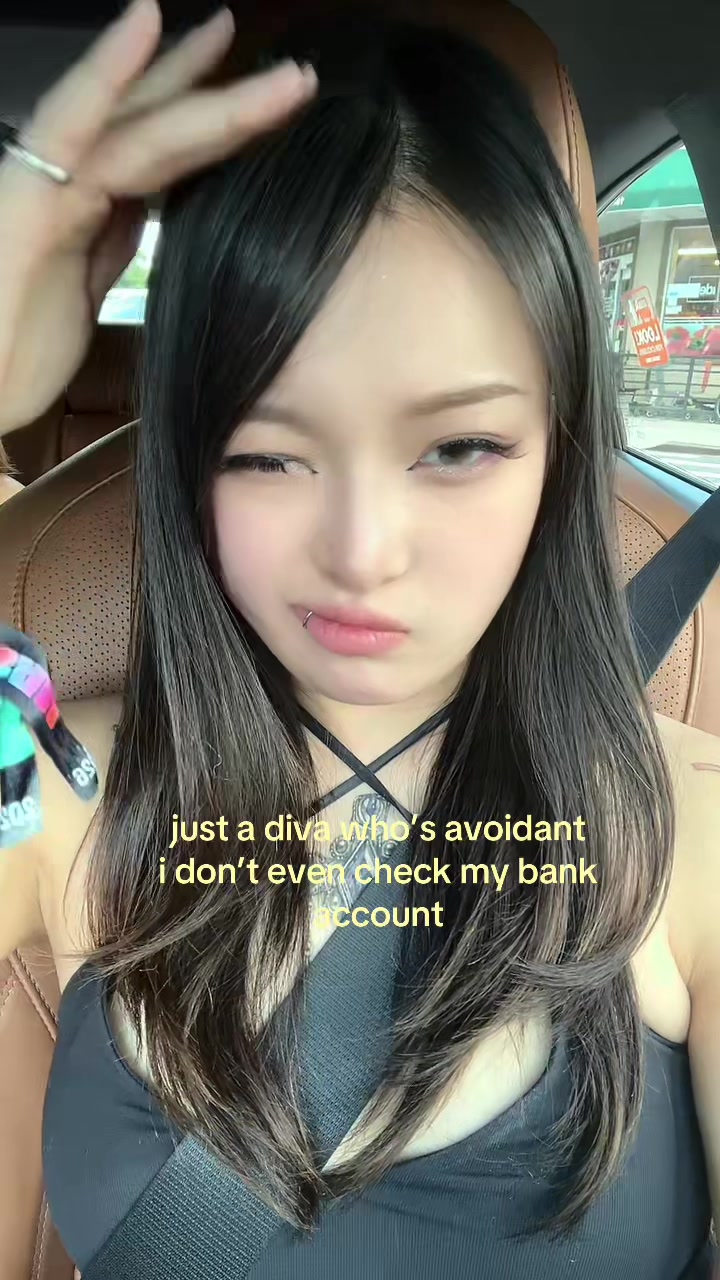 @๐๐๐ฏ๐๐๐
