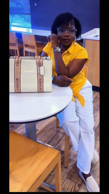 @Belledread Saje and bel shop🧳