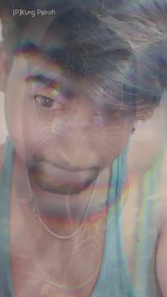 @L O veR  b O Y