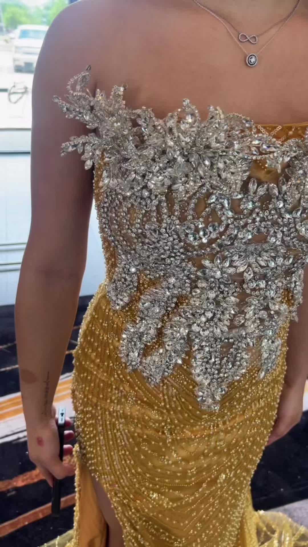 @nicolesymone_90