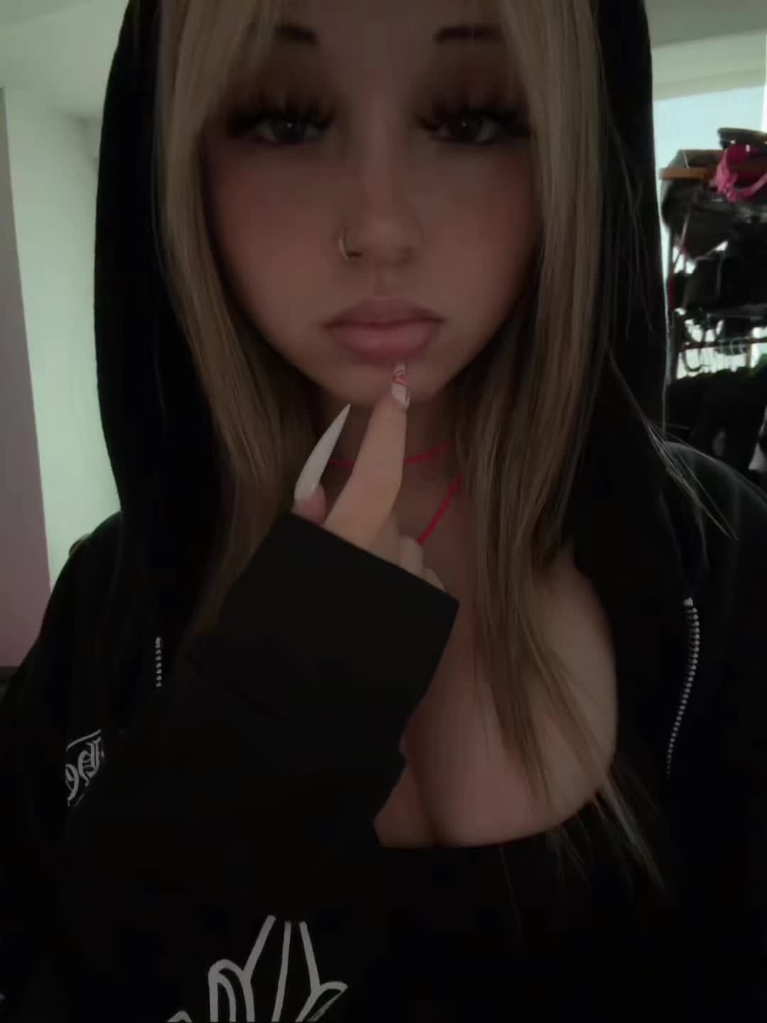 @meow