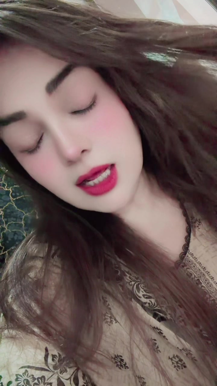 @Shaguftakhn❤️