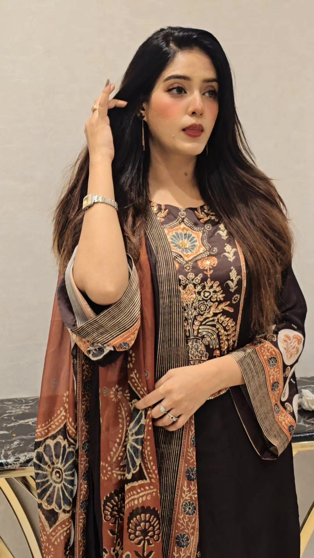 @ayeshamalik7799