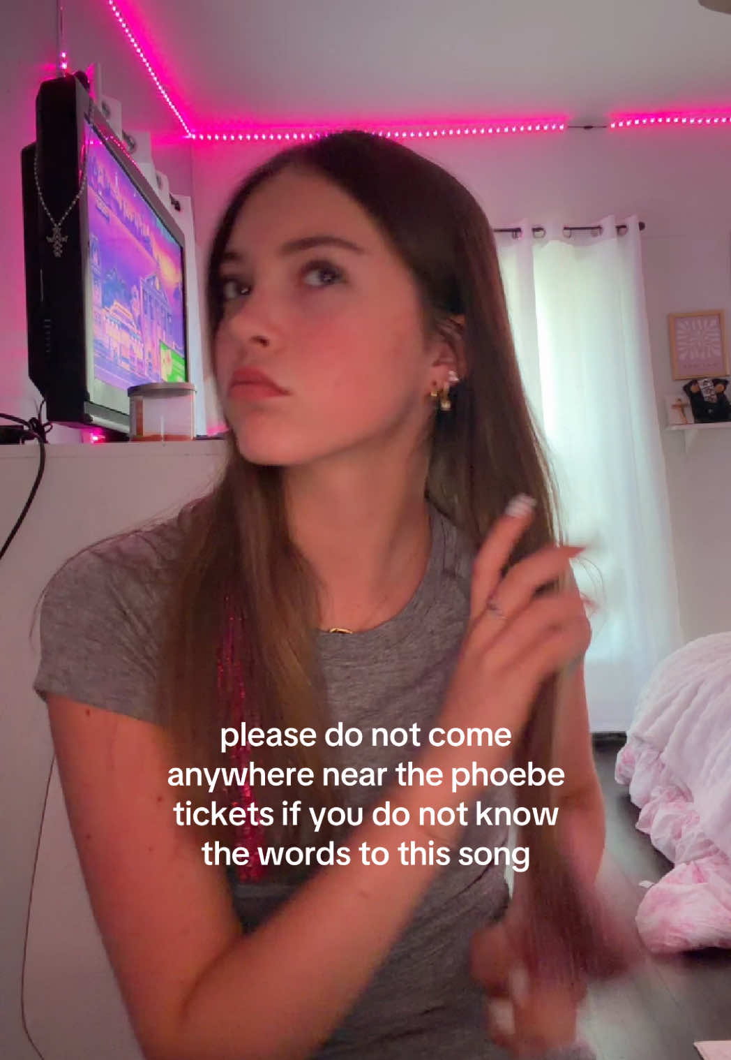 @ella! ๐