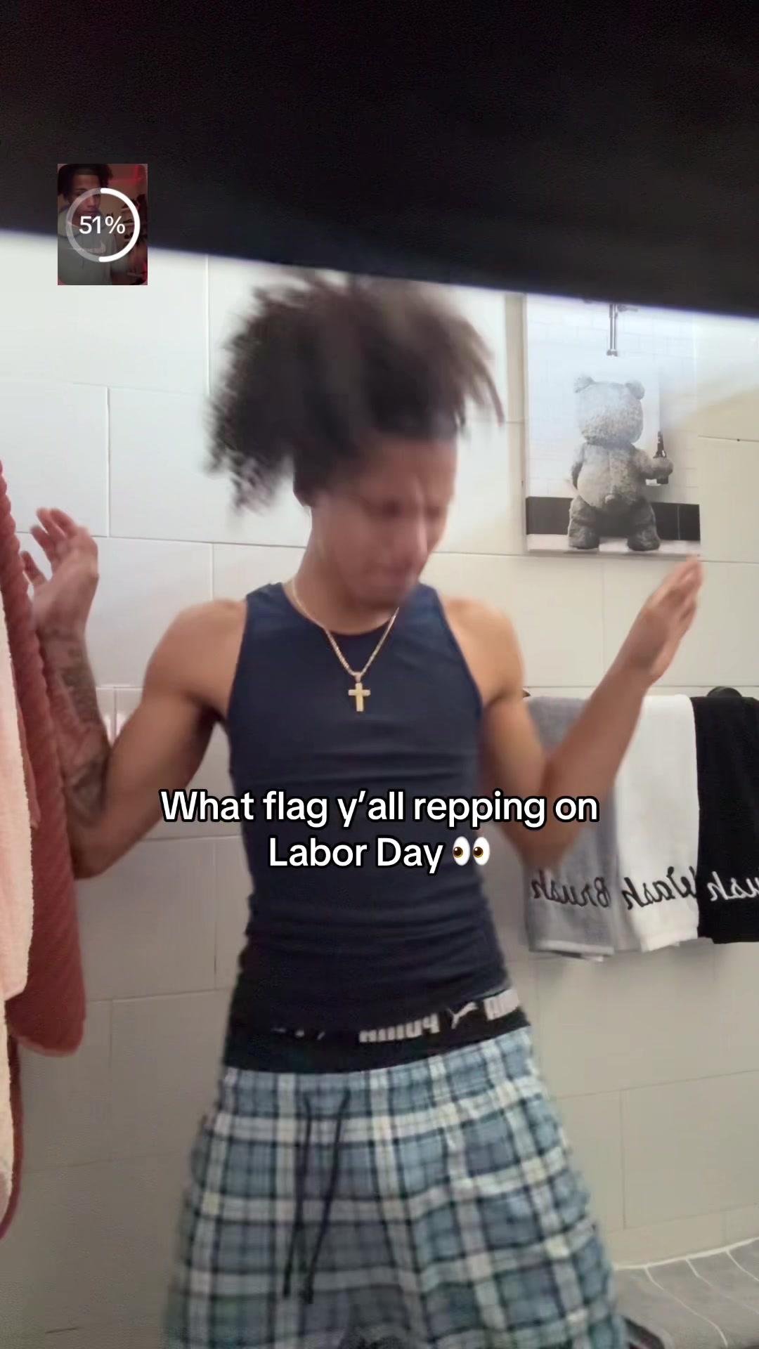 @astackzzz_