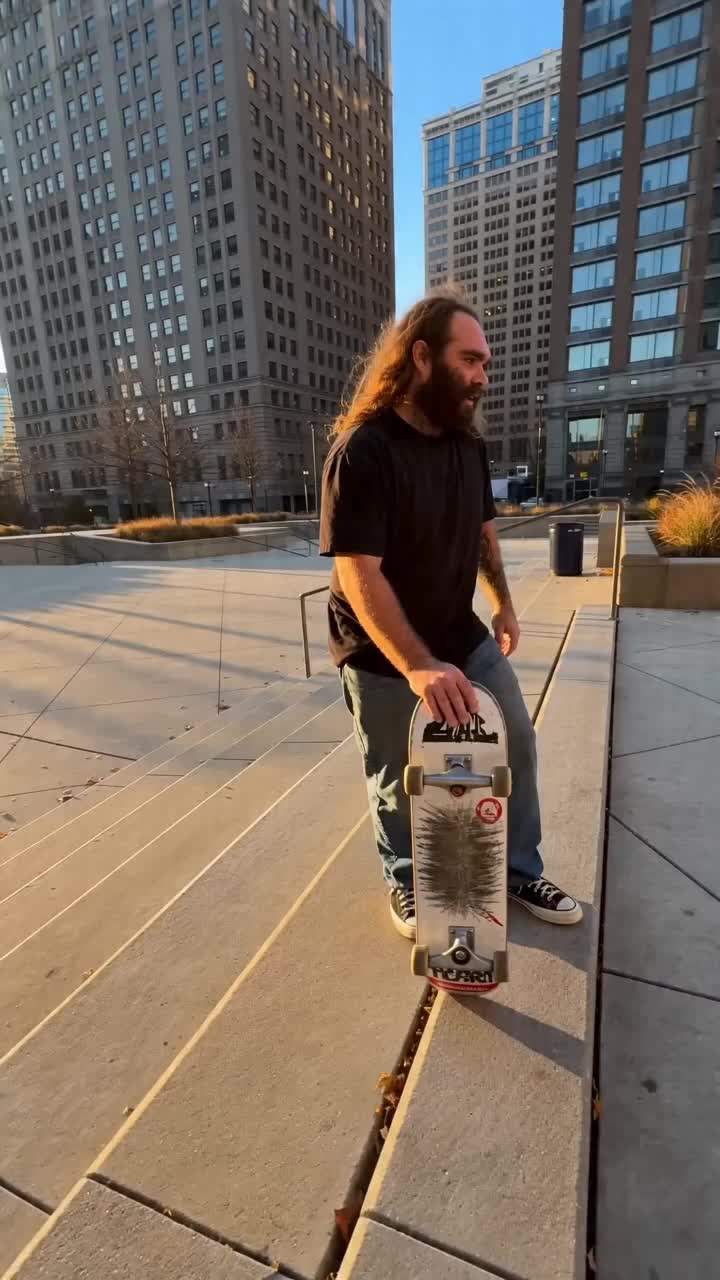 @LittlebuddstGodz