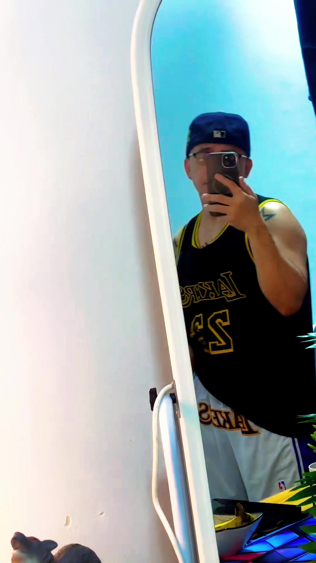 @pilyong_kuya_nyo12