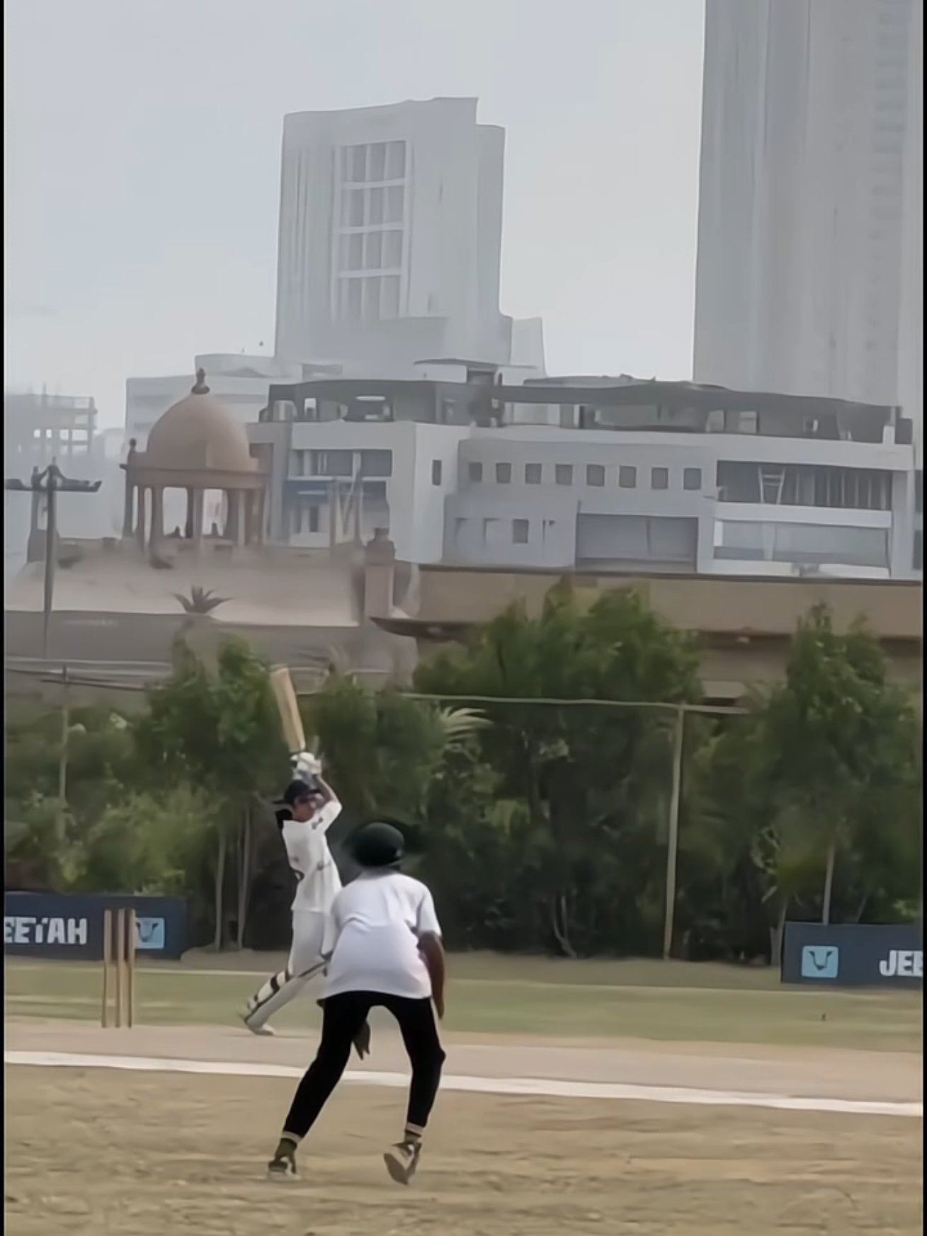 @Usman Pathan 🇱🇾