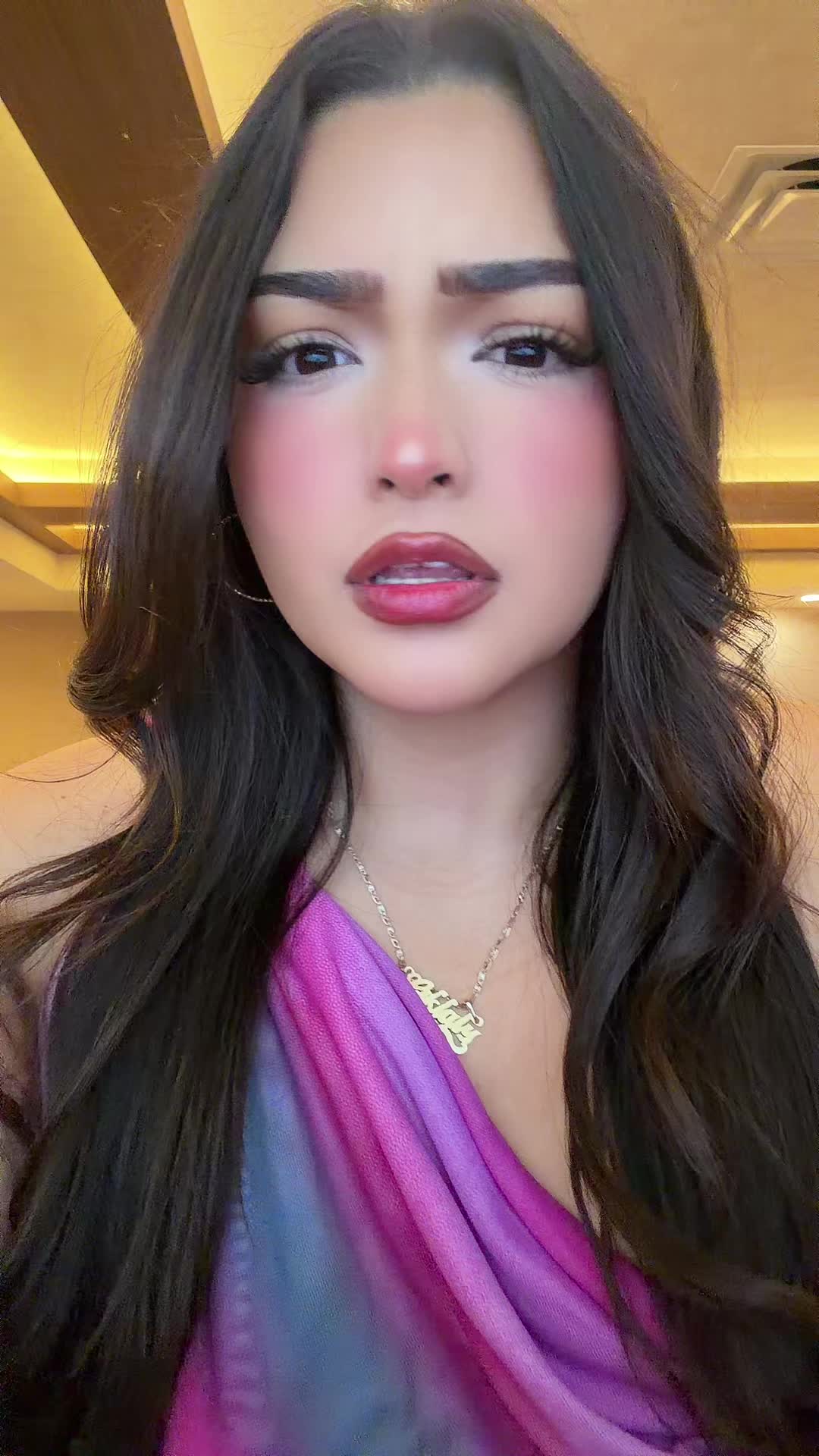 @Ciklaly Fernandez