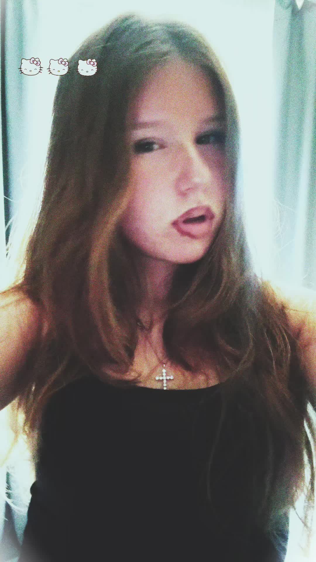 @🧛🏻&zwj;♀️