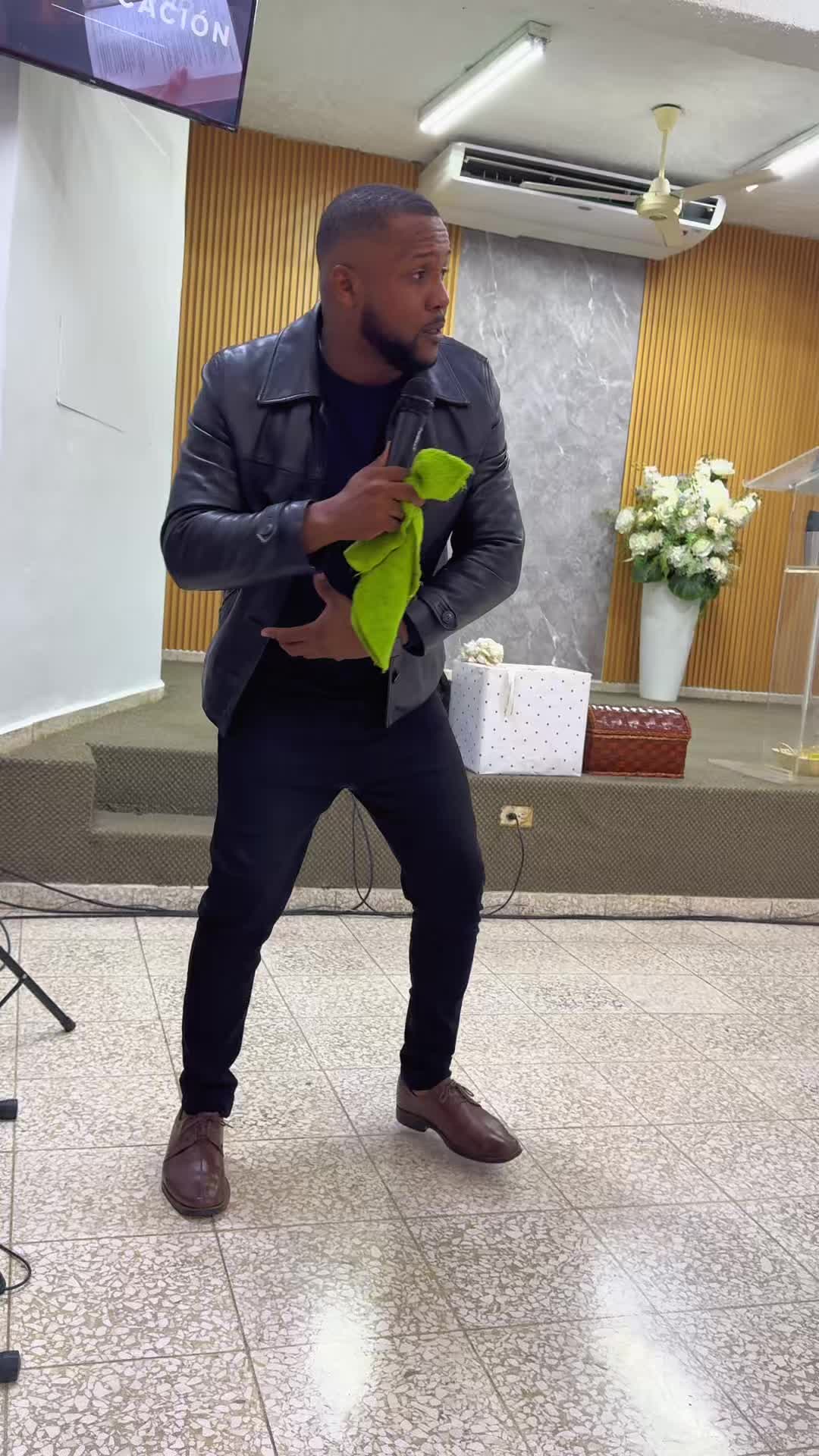 @Gregory Cabrera oficial