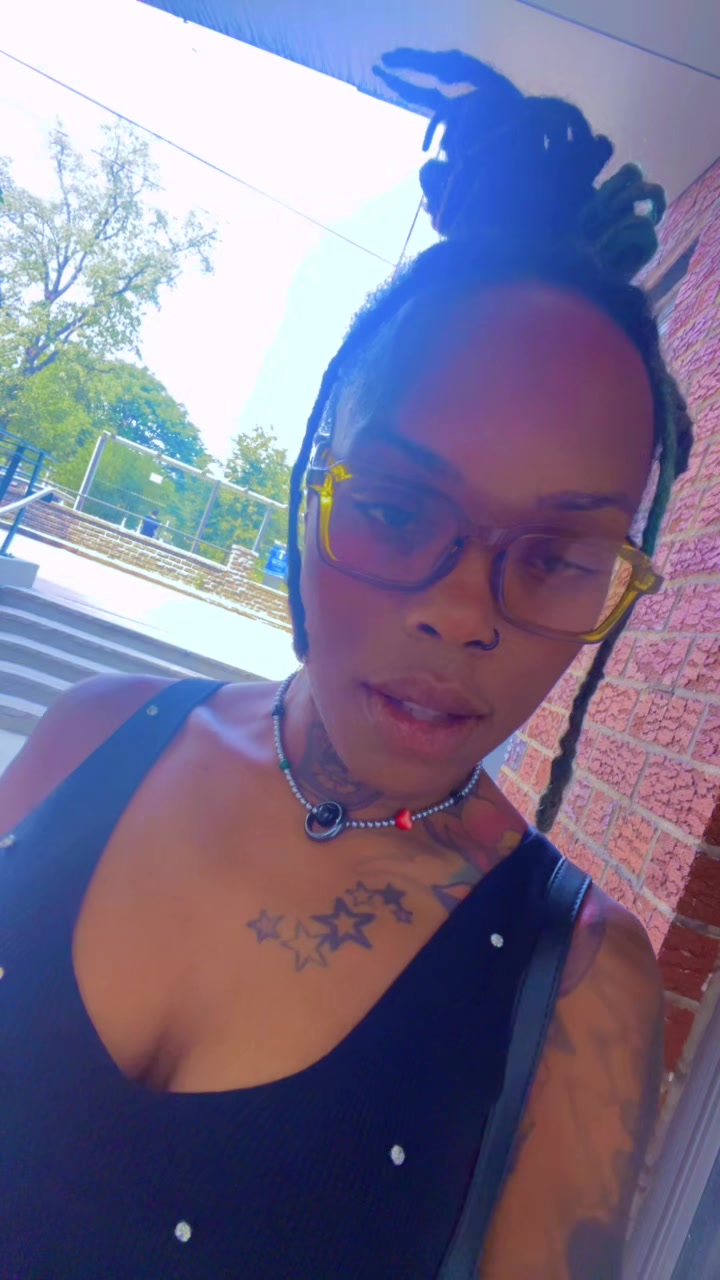 @MsStandonBizness369