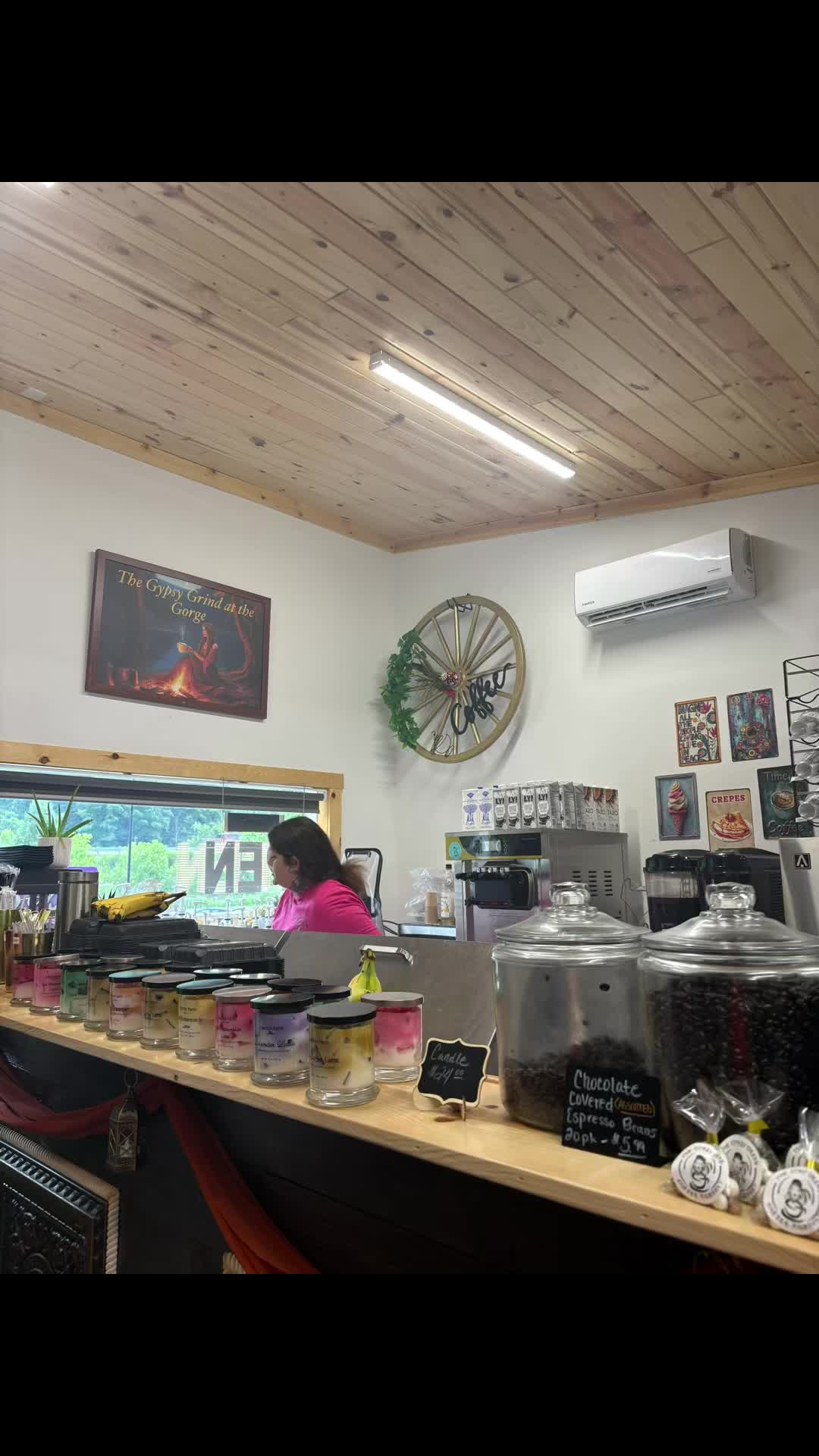 @Cassie Adams/ Travel Agent