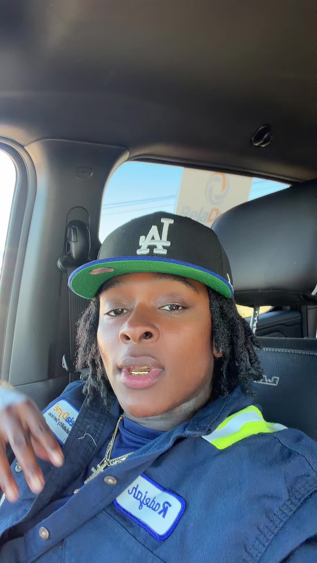 @DeFromTheSipp