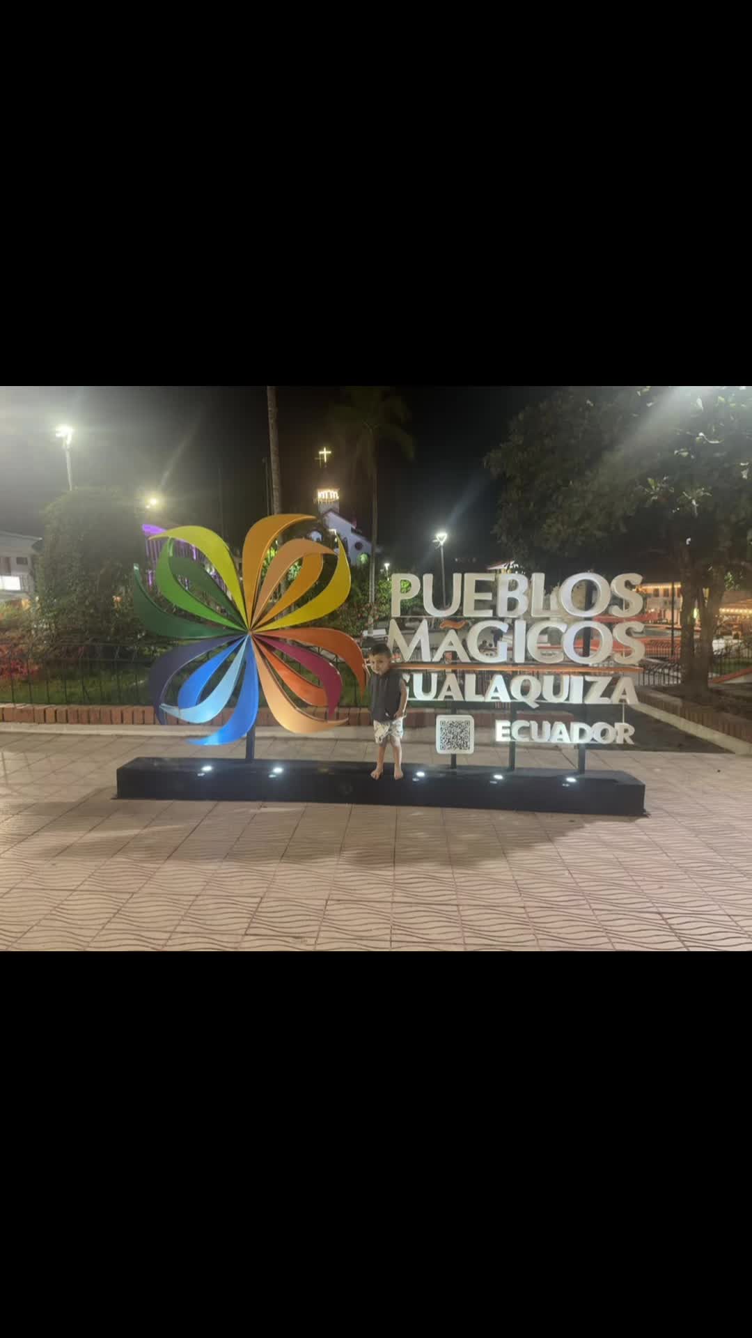 @Gabriela Aviles Flor