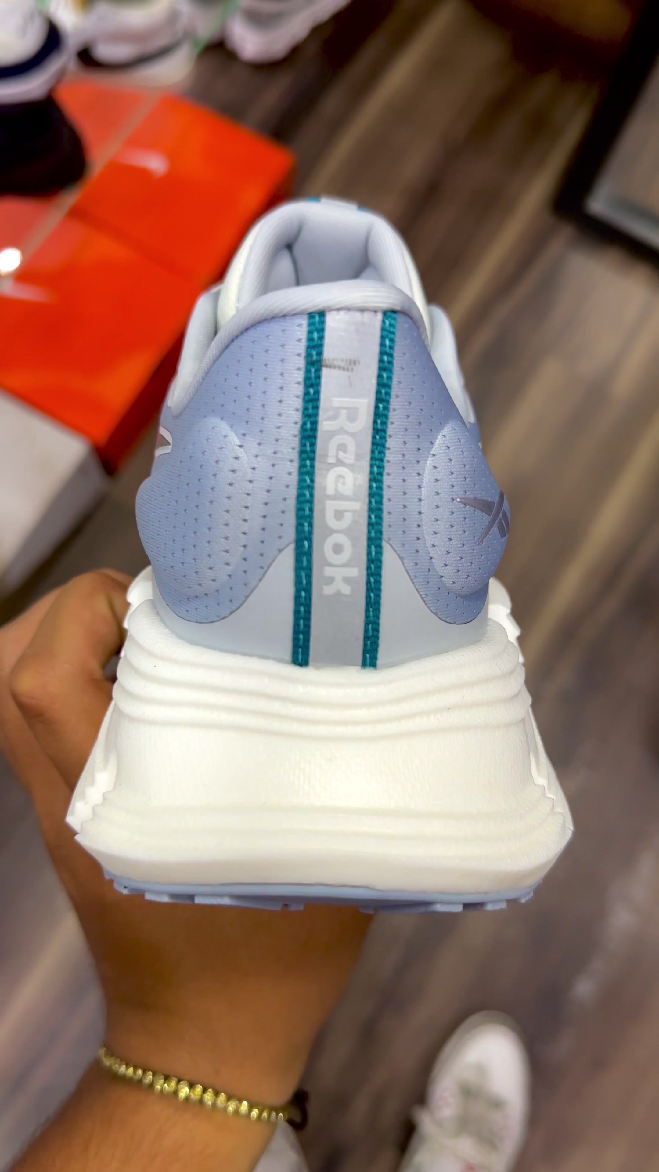 @sneaker.157