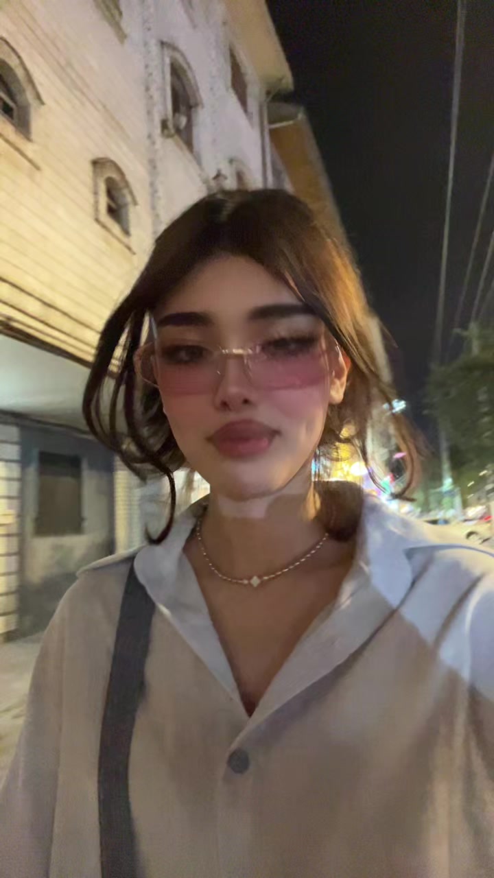 @🦢