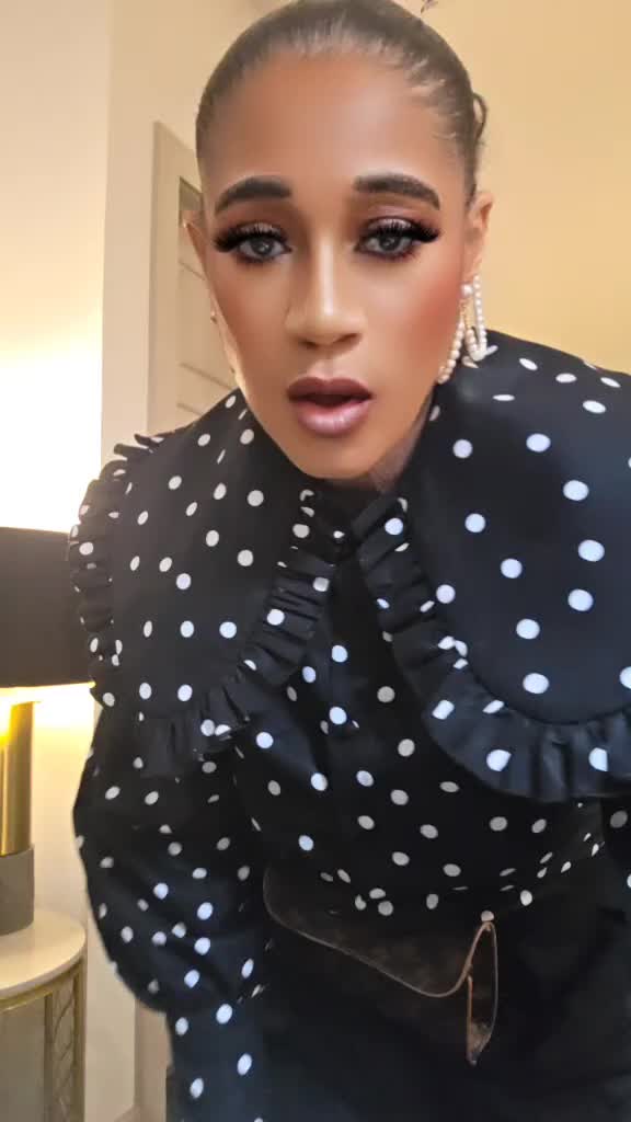 @Demi