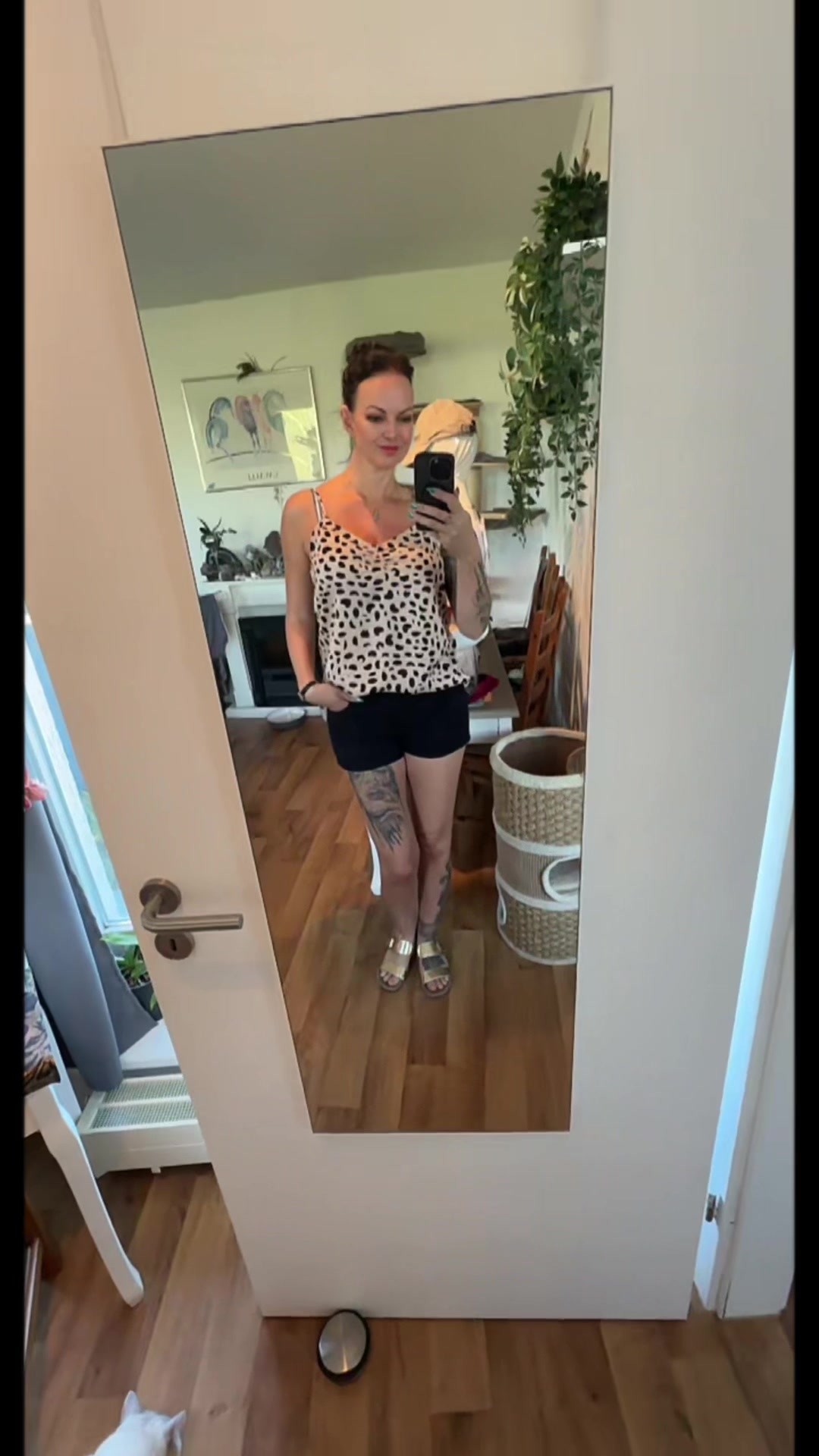 @Con_nelsen