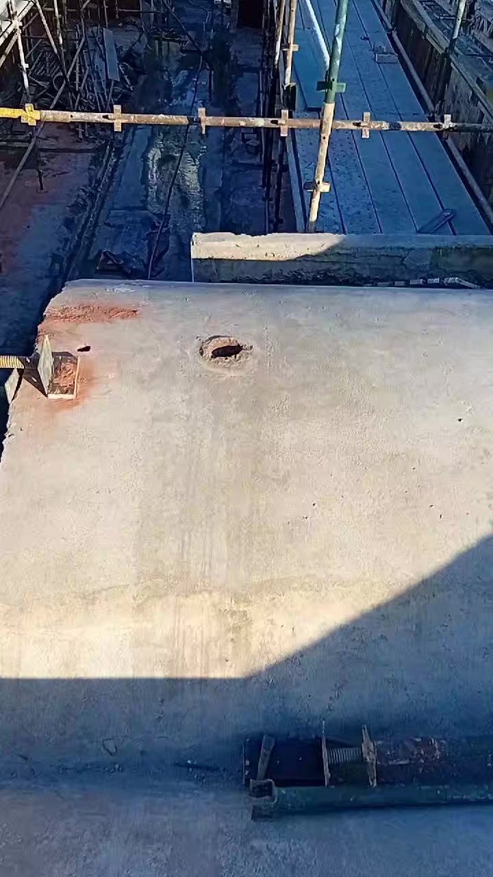 @D