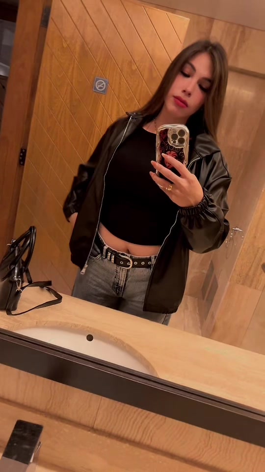 @Blankita Mendoza ✅