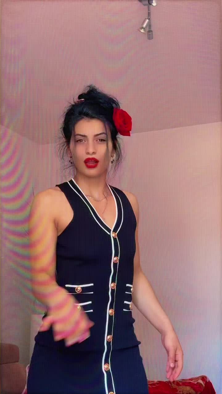 @Gabriela🦋
